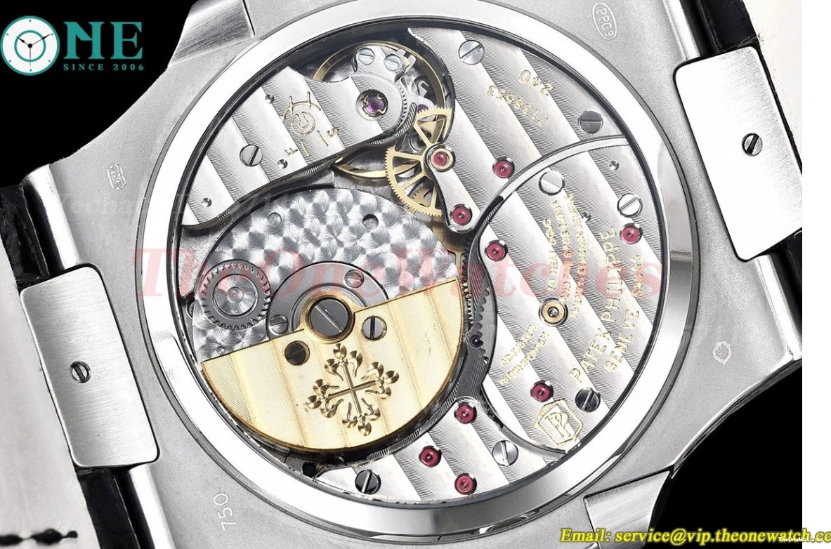 Nautilus Black SS A240 LE 40mm GRF Stk 5712 0417